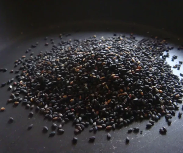 black-sesame-seeds