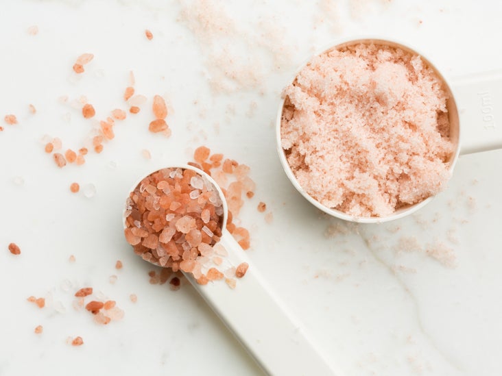 Pink Himalayan Salt vs. Regular Salt